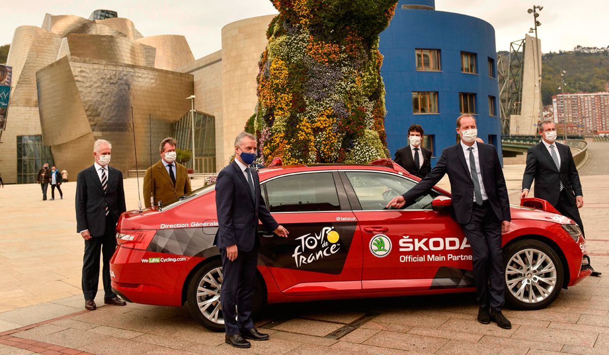 El director del Tour de Francia, Christian Prudhomme, y el lehendakari, Iñigo Urkullu, durante la presentación del pasado mes de marzo de la salida del Tour 2023 El director del Tour de Francia, Christian Prudhomme, y el lehendakari, Iñigo Urkullu, durante la presentación del pasado mes de marzo de la salida del Tour 2023