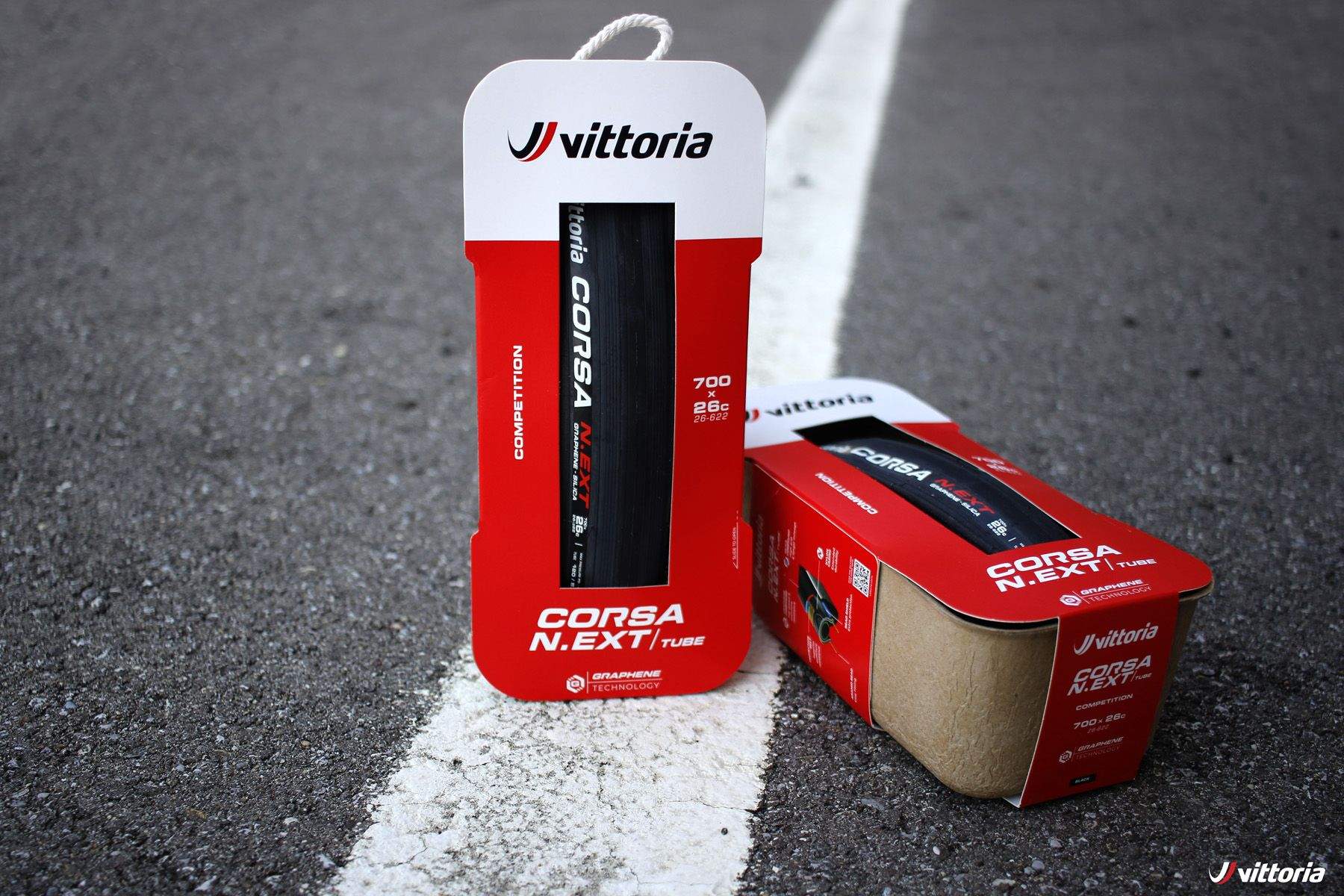 Vittoria también estrena un nuevo empaquetado ecológico y sostenible, fabricado con pasta de papel reutilizada y sin químicos. Luego se puede usar como maceta