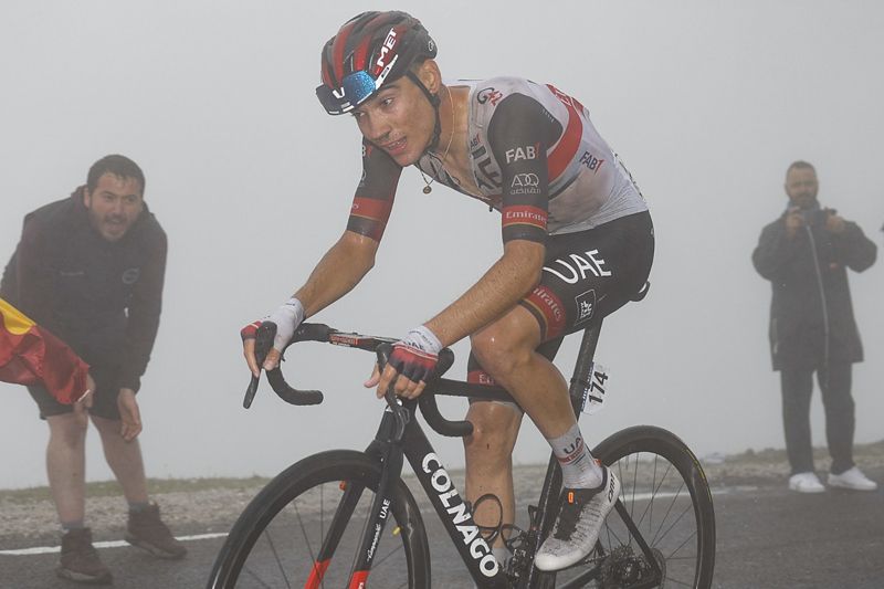 Enorme actuación de Juan Ayuso, cuarto en la meta del Pico Jano