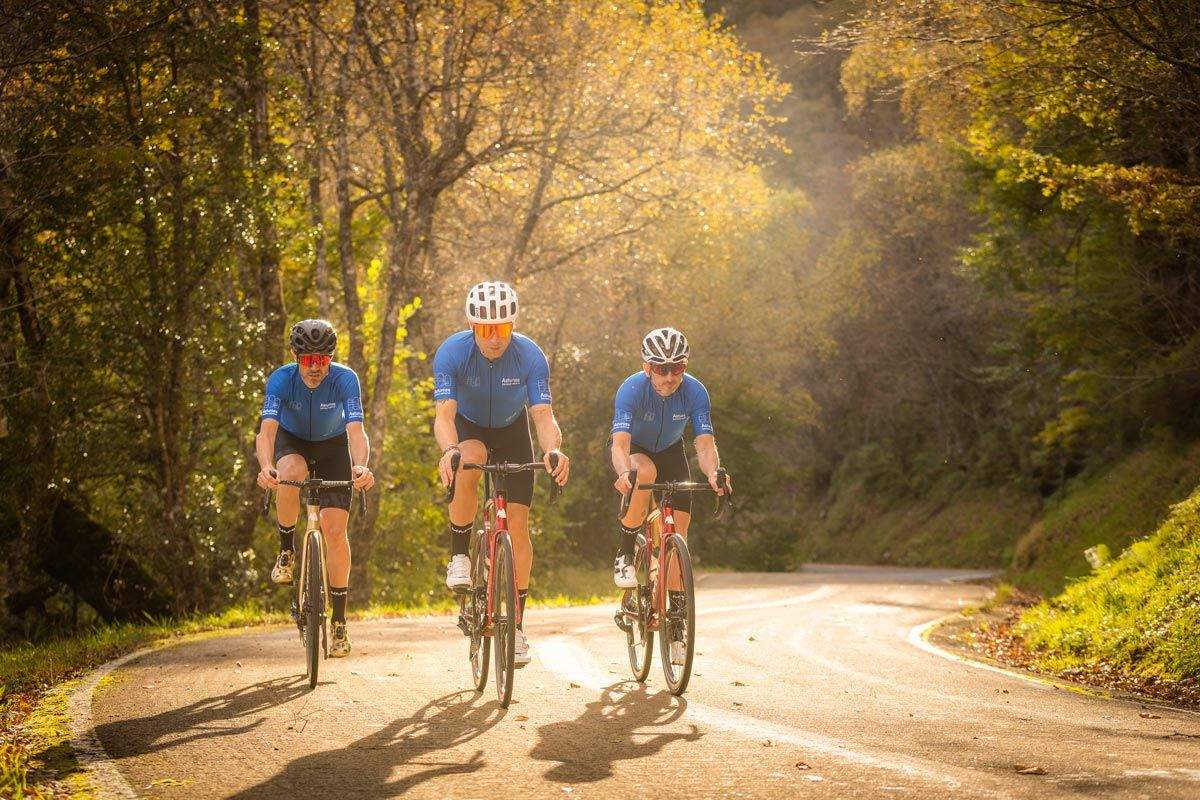 1 Ciclismo Asturias 57 El Coniu FotoVictorHelsing 1 Ciclismo Asturias 57 El Coniu FotoVictorHelsing