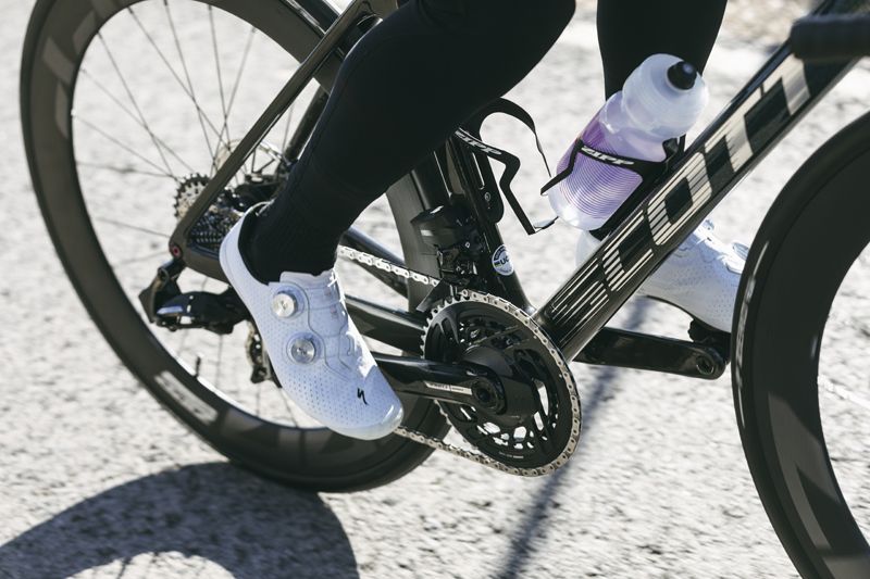 brazodehierro SRAM force AXS launch group 2 riding road cycling 0424
