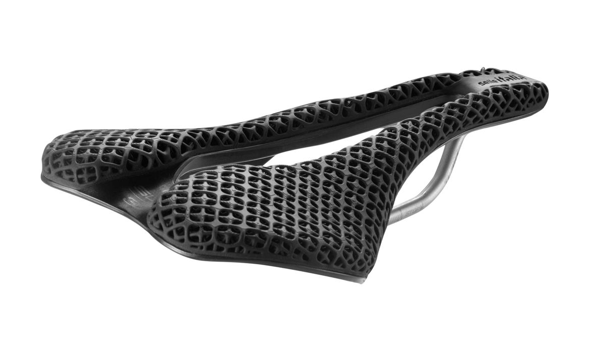 Así es el SLR Boost 3D, el primer sillín de Selle Italia con cubierta impresa en 3D