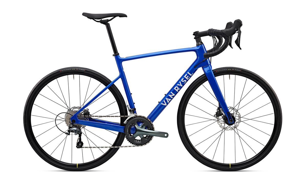 Neo Racer NCR CF, la nueva bicicleta de Van Rysel que combina versatilidad y máximo rendimiento