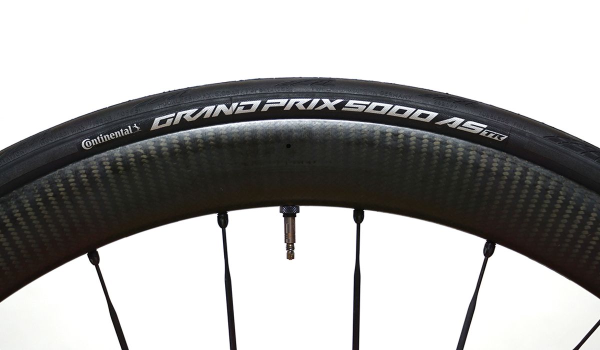 Cubierta Continental Grand Prix 5000 AS TR