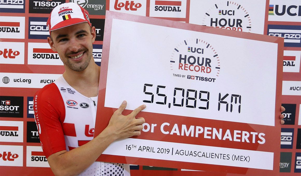 Campenaerts establece un nuevo récord de la hora: 55,089 km. Campenaerts establece un nuevo récord de la hora: 55,089 km.
