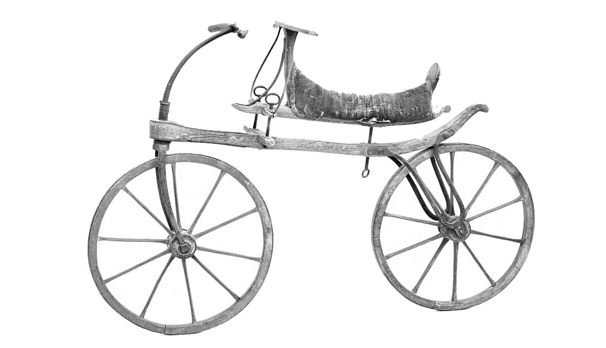 La draisiana, creada alrededor de 1817, es el primer paso de la evolución de las bicicletas