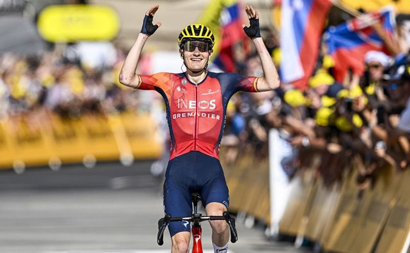 Carlos Rodriguez celebrando su victoria en Morzine en el pasado Tour de Francia
