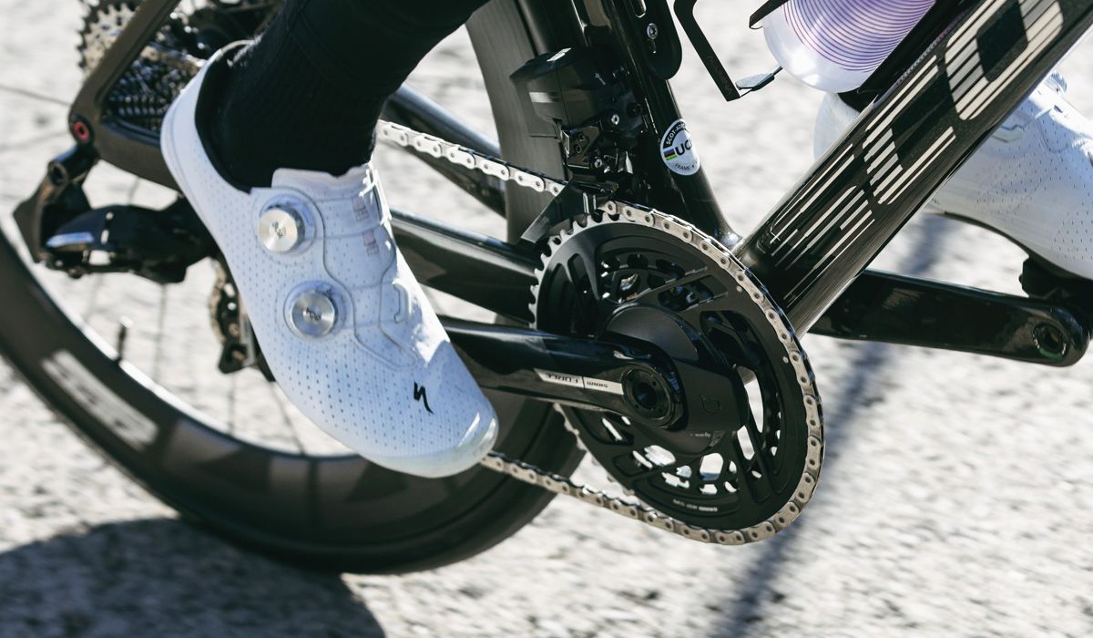 4.000 km con el nuevo SRAM Force AXS 4.000 km con el nuevo SRAM Force AXS