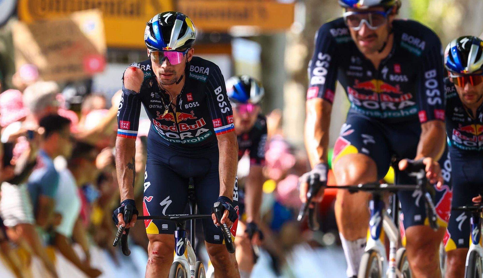 Meta Roglic Pogacar y Evenepoel lamentan la caída de Roglic
