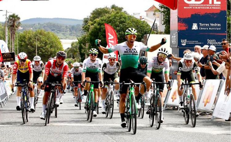 david gonzalez se impone al sprint en la 1a etapa en linea del g p torres vedras 2 790x454