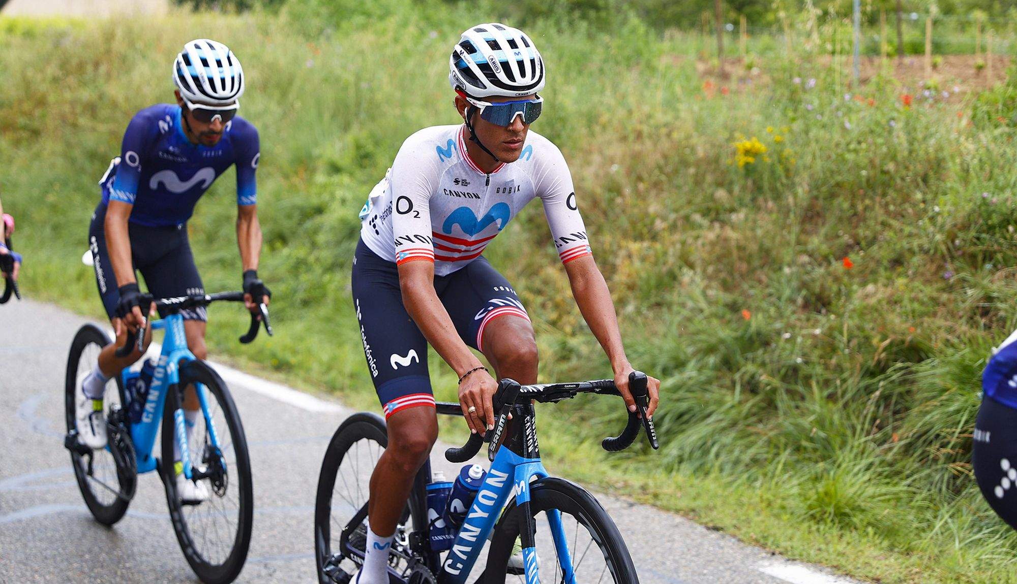El puertorriqueño Abner González en una imagen de 2023, cuando corría en Movistar Team