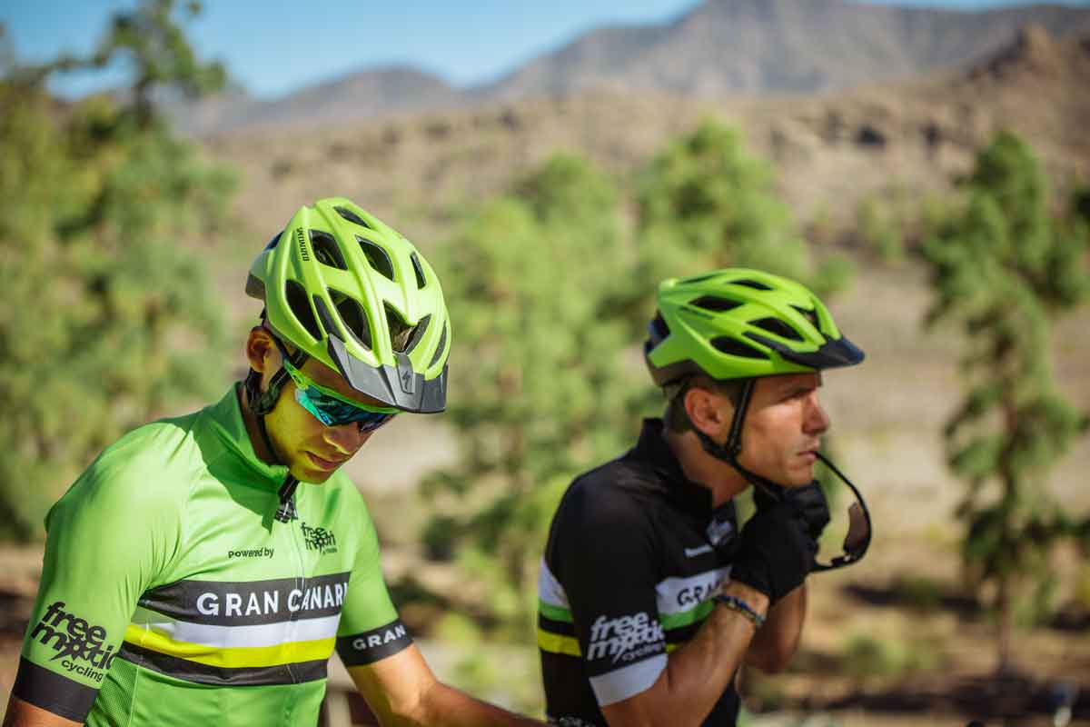 Alquiler de equipamiento y rutas con Free Motion Bike Center