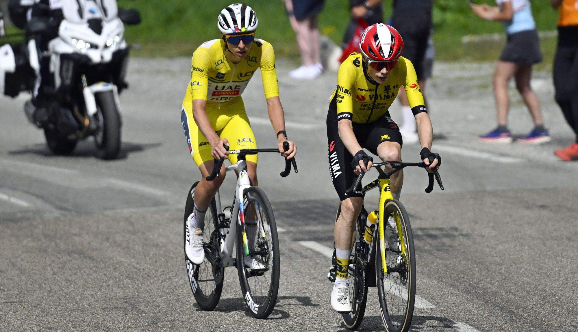 Jonas Vingegaard y Tadej Pogacar en una imagen del pasado Dauphiné