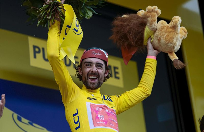 Ben Healy, nueva maillot amarillo del Tour