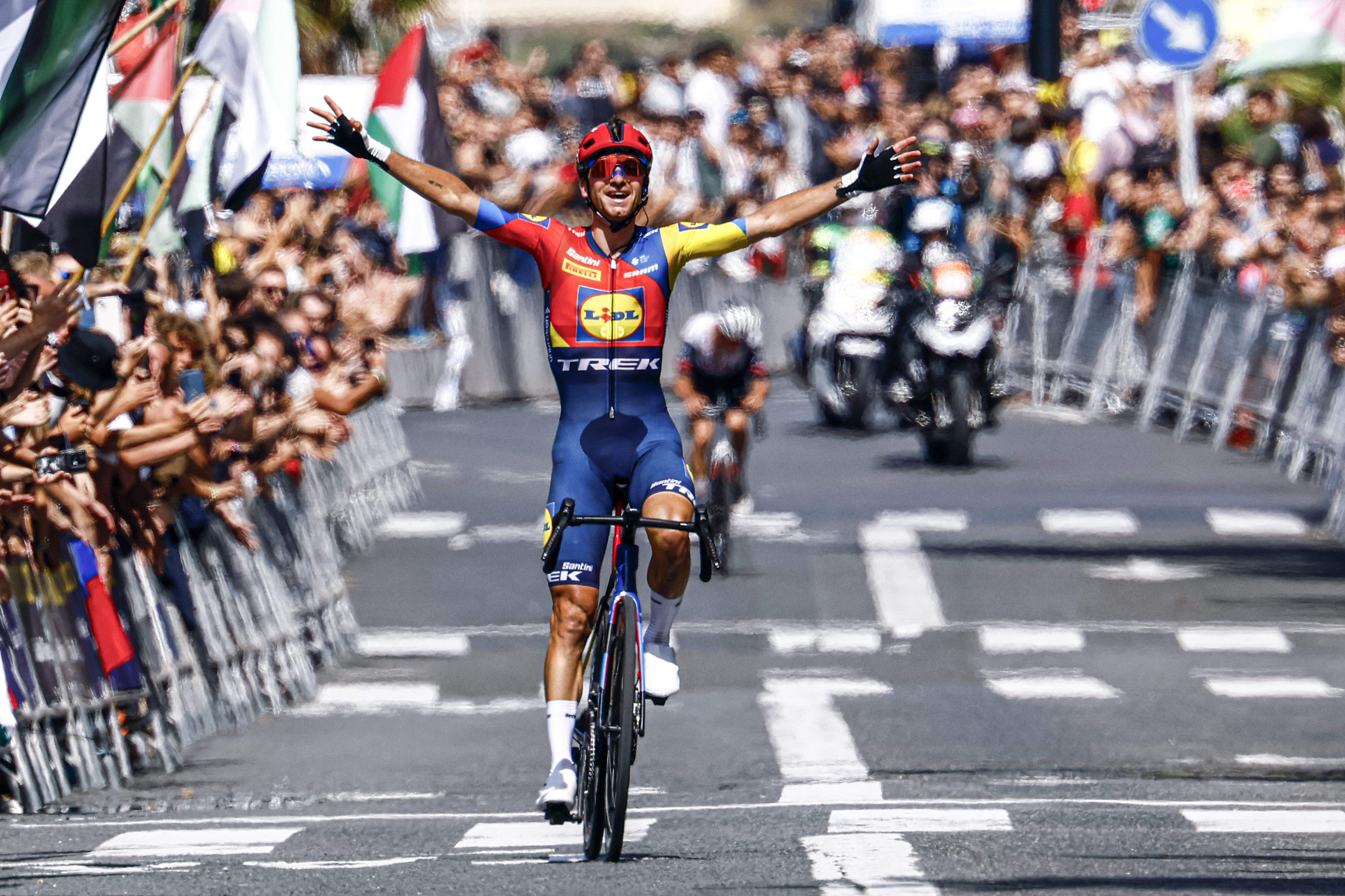 Giulio Ciccone conquista la Clásica San Sebastián Giulio Ciccone conquista la Clásica San Sebastián