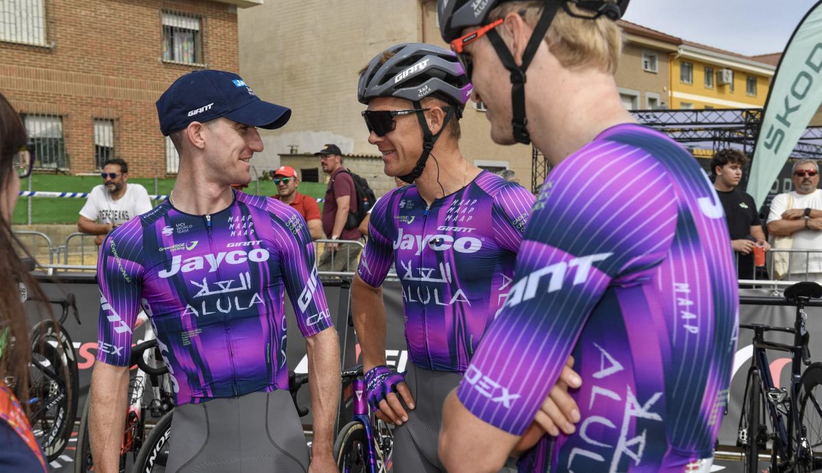 vuelta etapa 20 previa