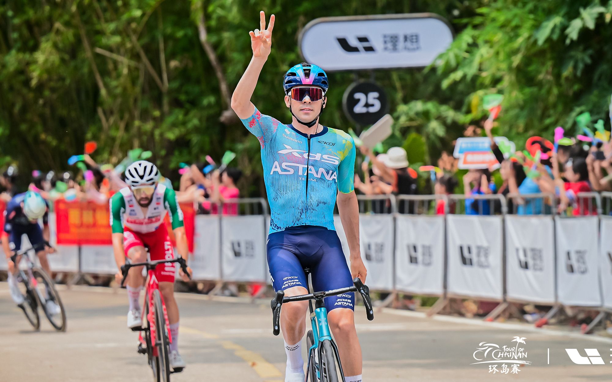Thomas Silva suma su segunda victoria en el Tour de Hainan y reconquista el maillot de líder Thomas Silva suma su segunda victoria en el Tour de Hainan y reconquista el maillot de líder