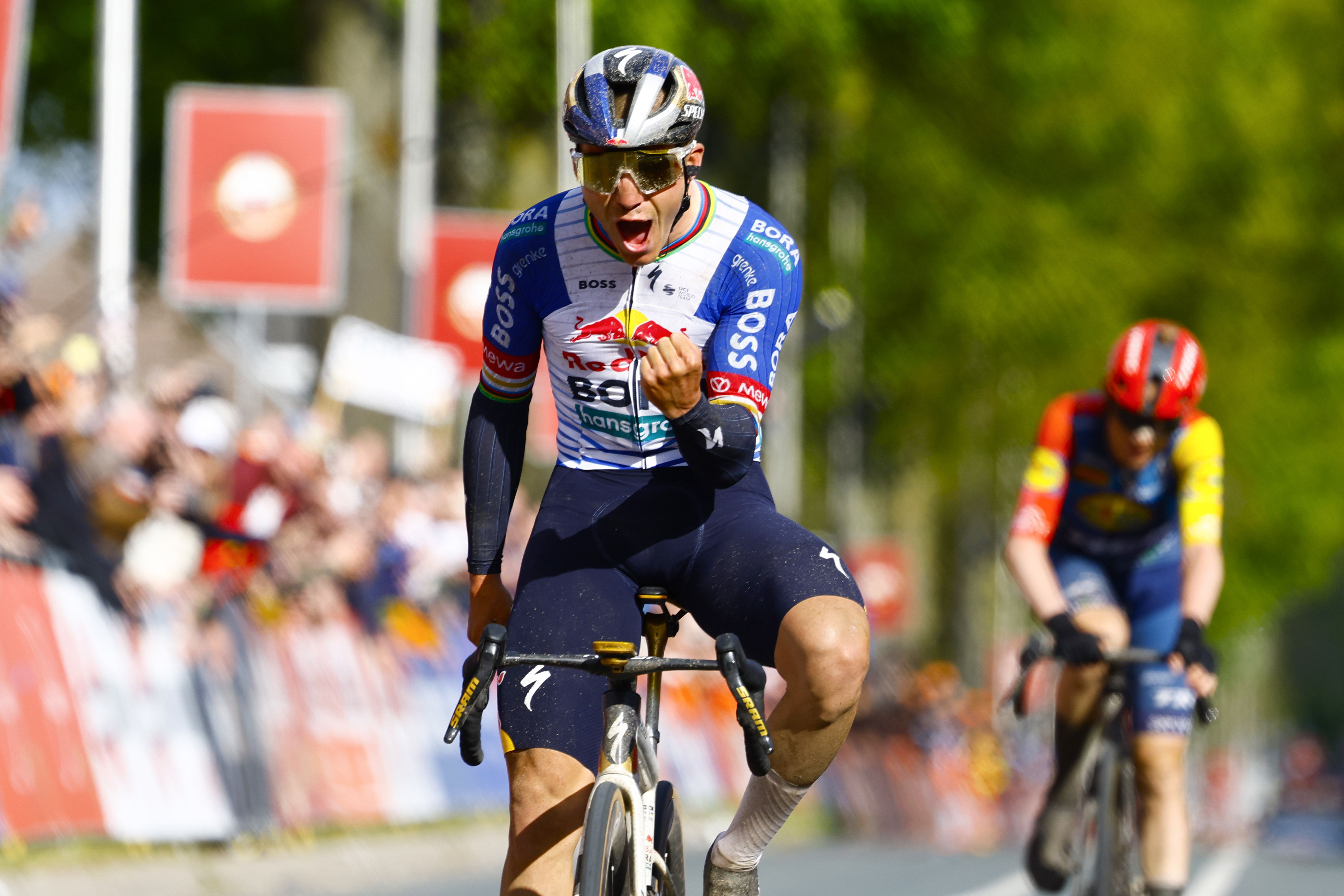 Remco Evenepoel levanta los brazos por primera vez en la Amstel Gold Race Remco Evenepoel levanta los brazos por primera vez en la Amstel Gold Race