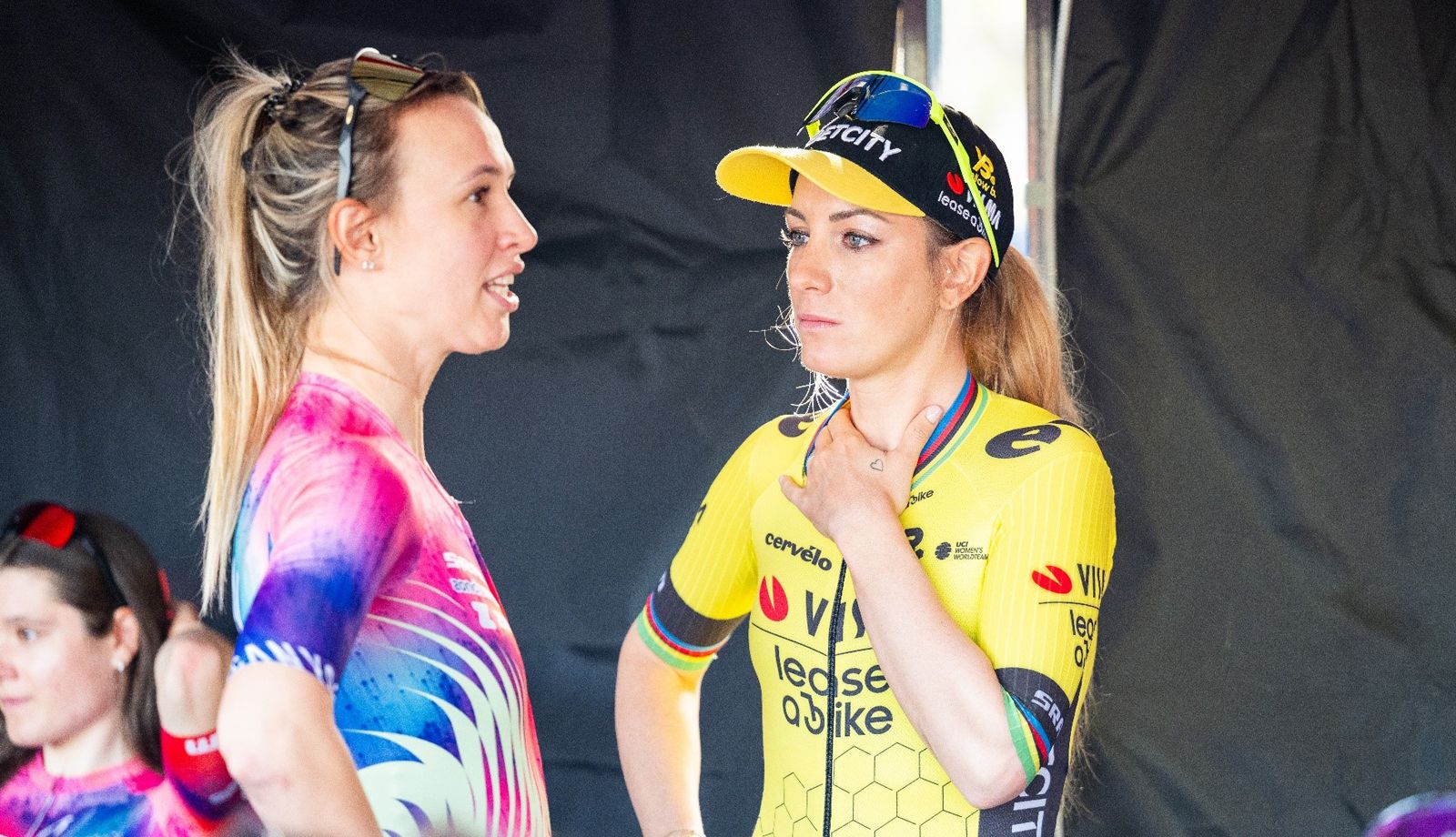 Kasia Niewiadoma y Pauline Ferrand Prévot. Foto: Unipublic / Cxcling 