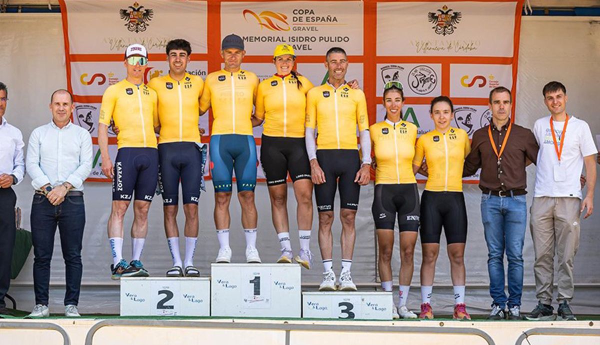Sandra Alonso y David Martín se imponen en el Memorial Isidro Pulido de la Copa de España de Gravel