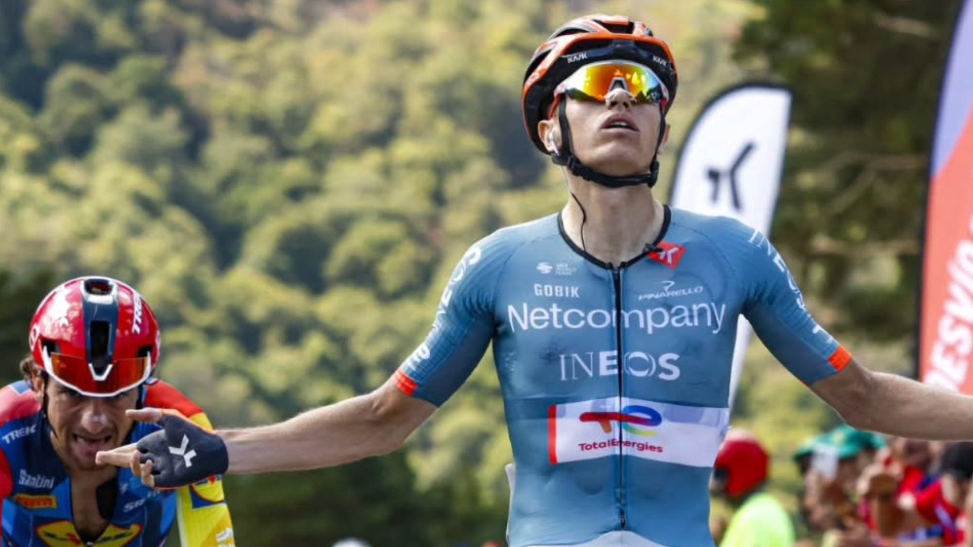 Oscar Onley, líder de la Vuelta a Burgos tras ganar en Pineda de la Sierra
