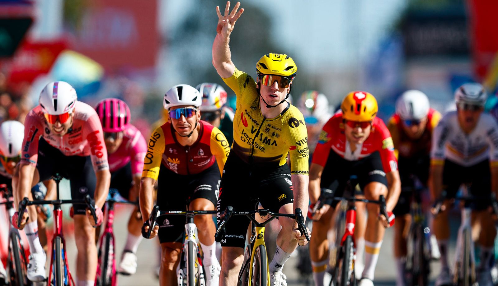 Póquer de victorias en La Vuelta para Matthew Brennan Póquer de victorias en La Vuelta para Matthew Brennan