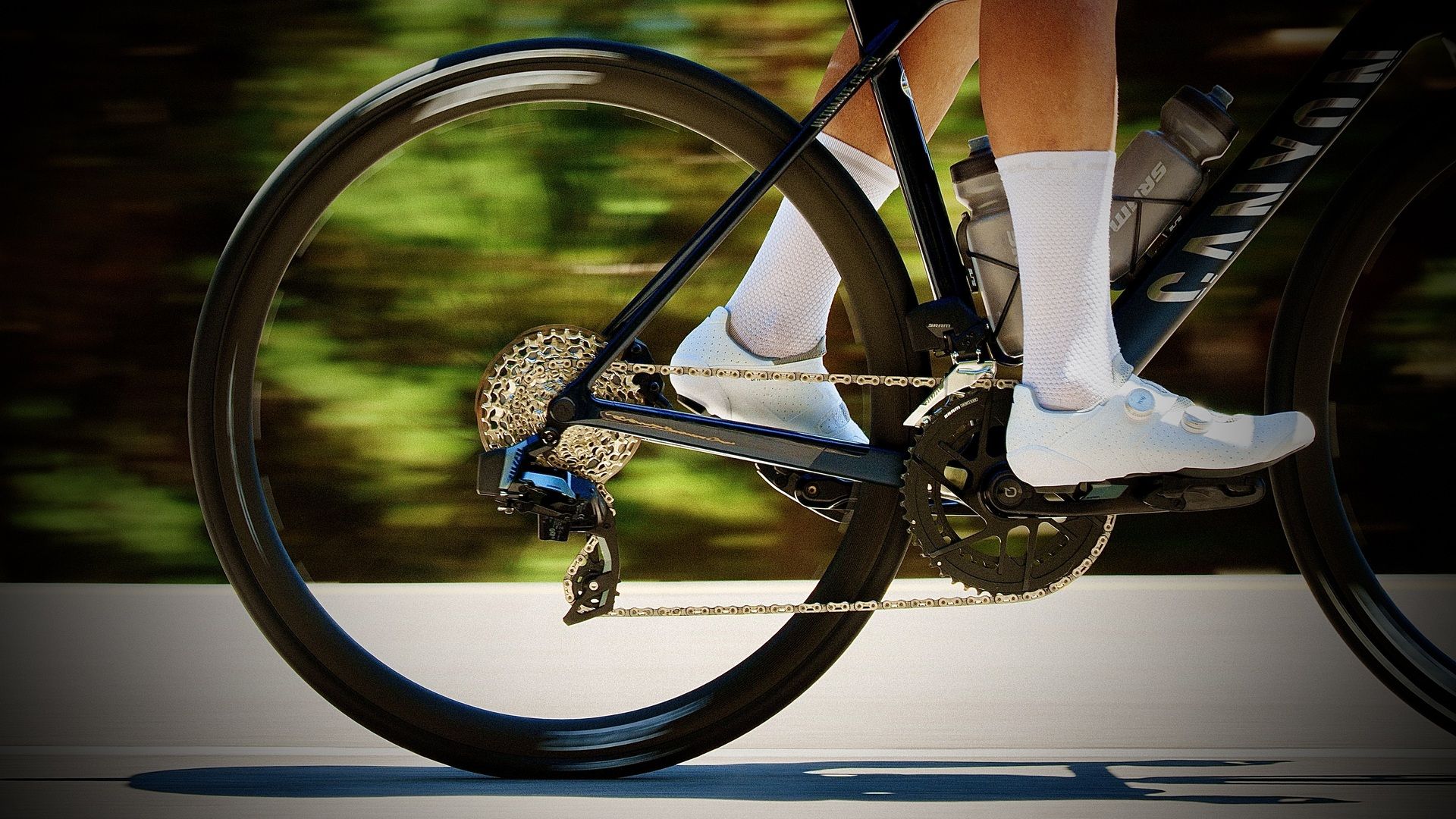 Más de 2.500 km recorridos con el grupo SRAM Rival AXS