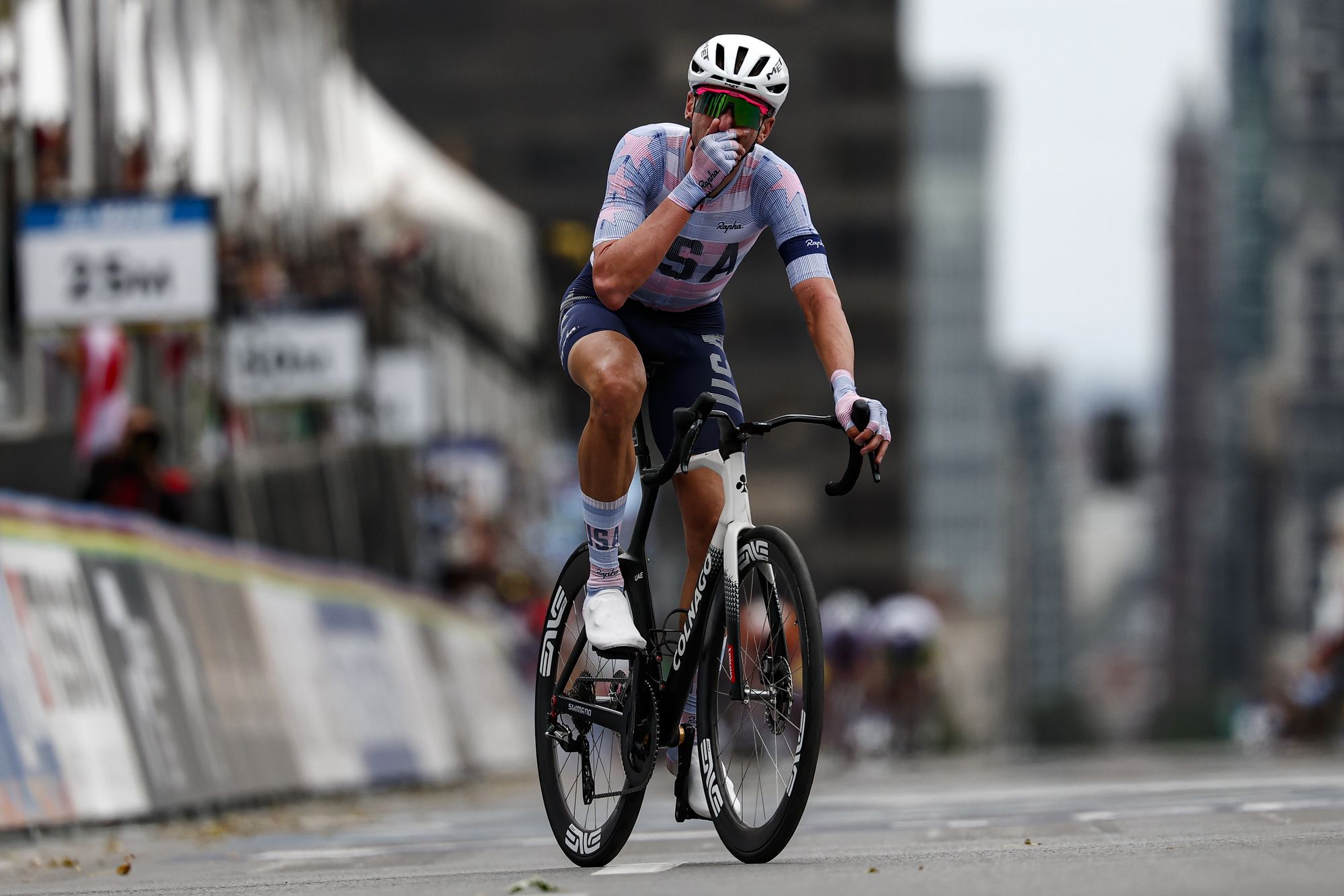 McNulty da la campanada y se proclama campeón del mundo en Montreal