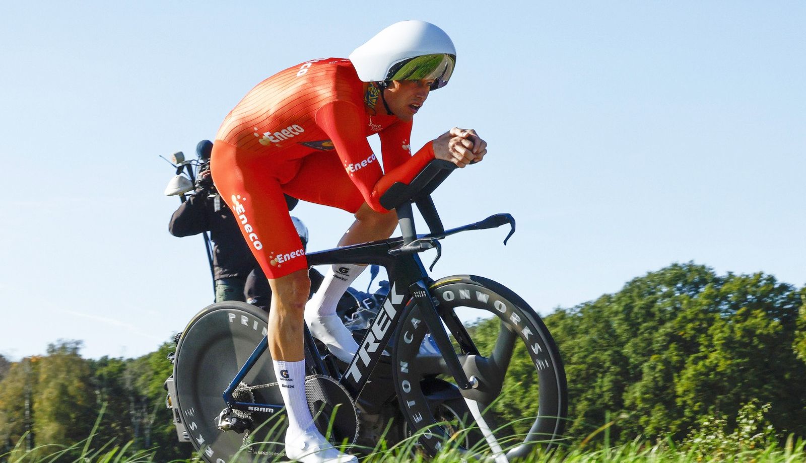 Söderqvist gana la contrarreloj y se hace fuerte en el liderato del Eneco Tour