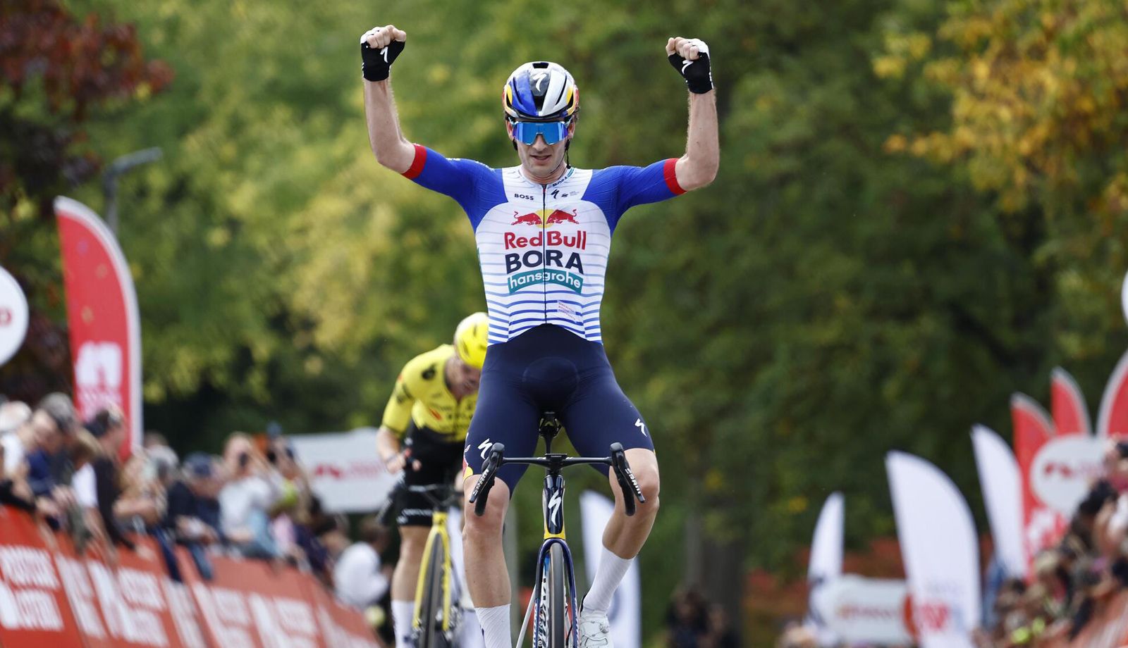Mick van Dijke estrena su palmarés profesional en la 3ª etapa del Eneco Tour