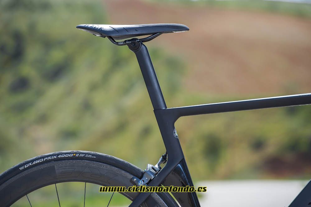 Prueba: Canyon Aeroad CF SLX