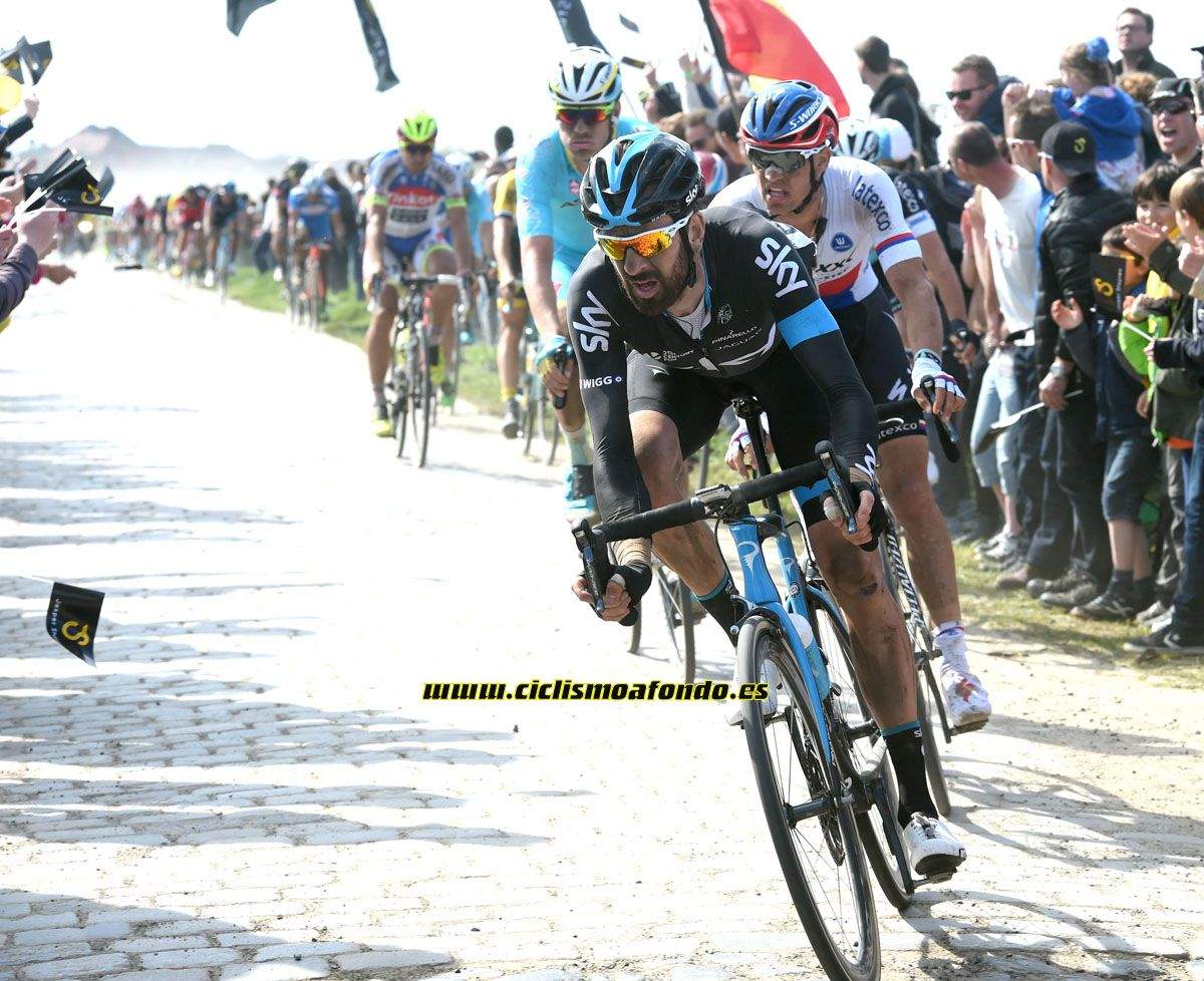 Mejores imágenes de la París-Roubaix 2015