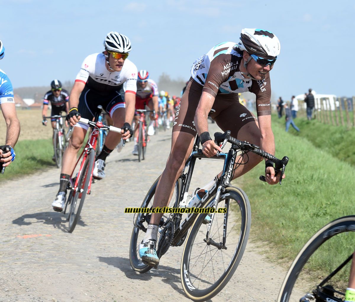Mejores imágenes de la París-Roubaix 2015