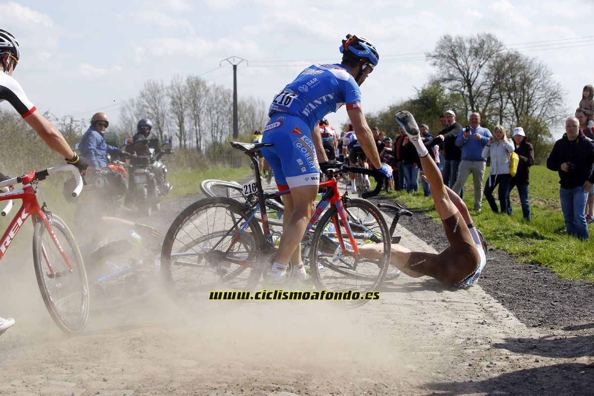 Mejores imágenes de la París-Roubaix 2015