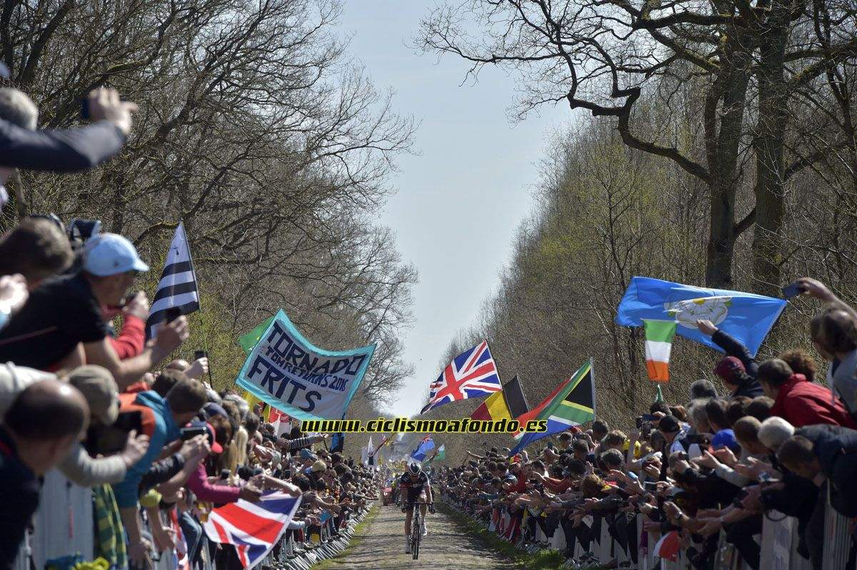 Mejores imágenes de la París-Roubaix 2015