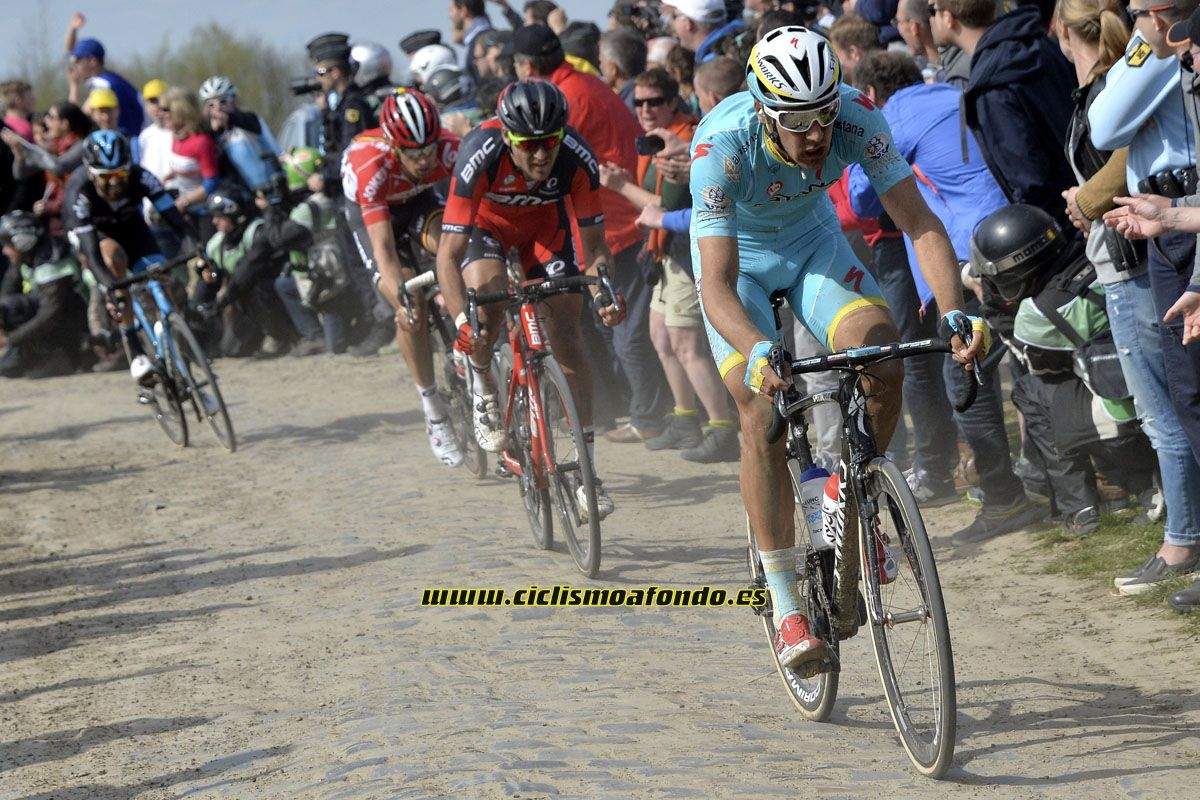 Mejores imágenes de la París-Roubaix 2015