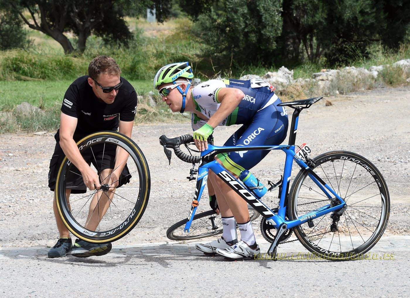 Los mecánicos profesionales del ciclismo
