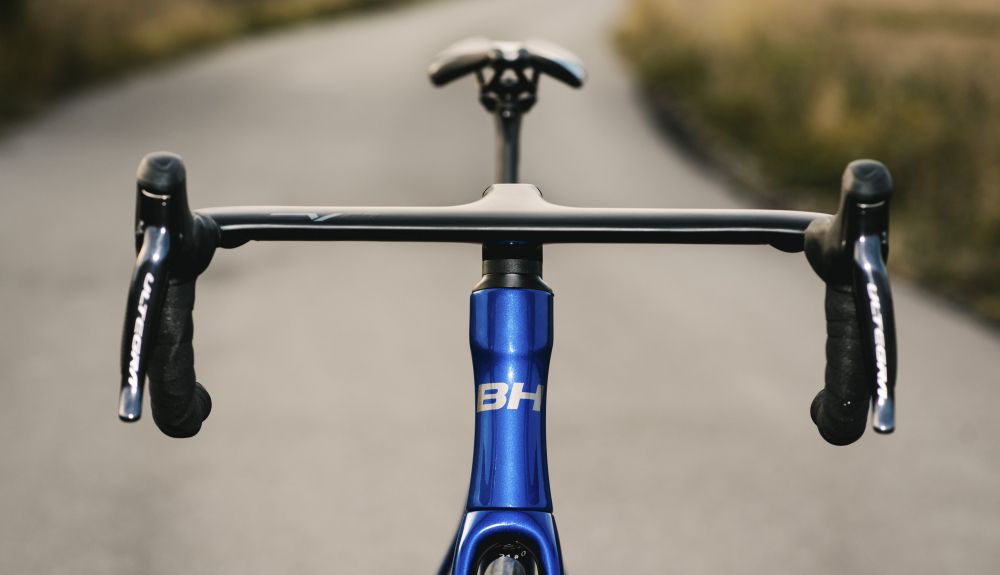 BH RS1 12