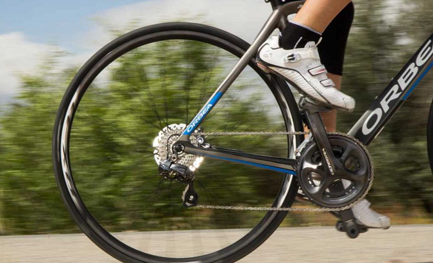 Shimano Ultegra 6870 Di2