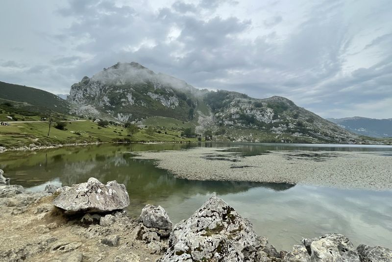 lagos covadonga