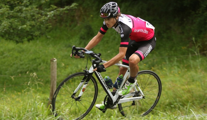 Urko Berrade: ciclismo de futuro para Kern Pharma