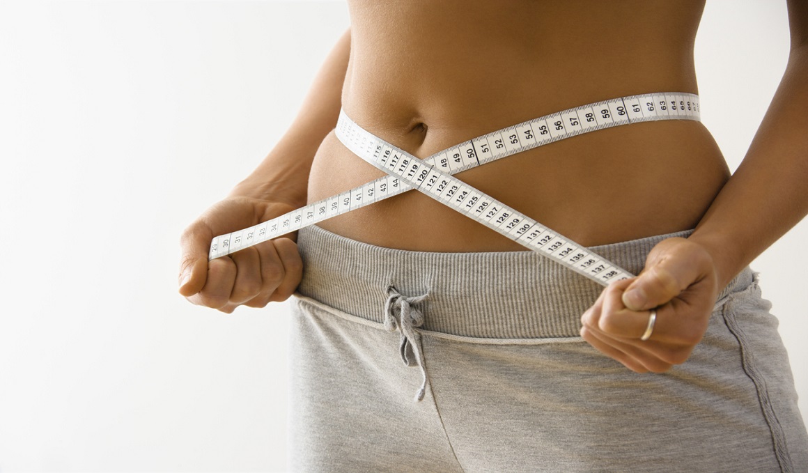 ¿Cuál es el porcentaje de grasa corporal óptimo en hombres y mujeres?