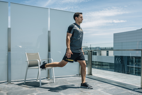 Yo entreno en casa / Día 1: Entrenamiento con sillas