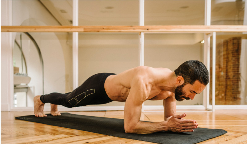 Rutina para tonificar los abdominales con yoga | Yoga para deportistas