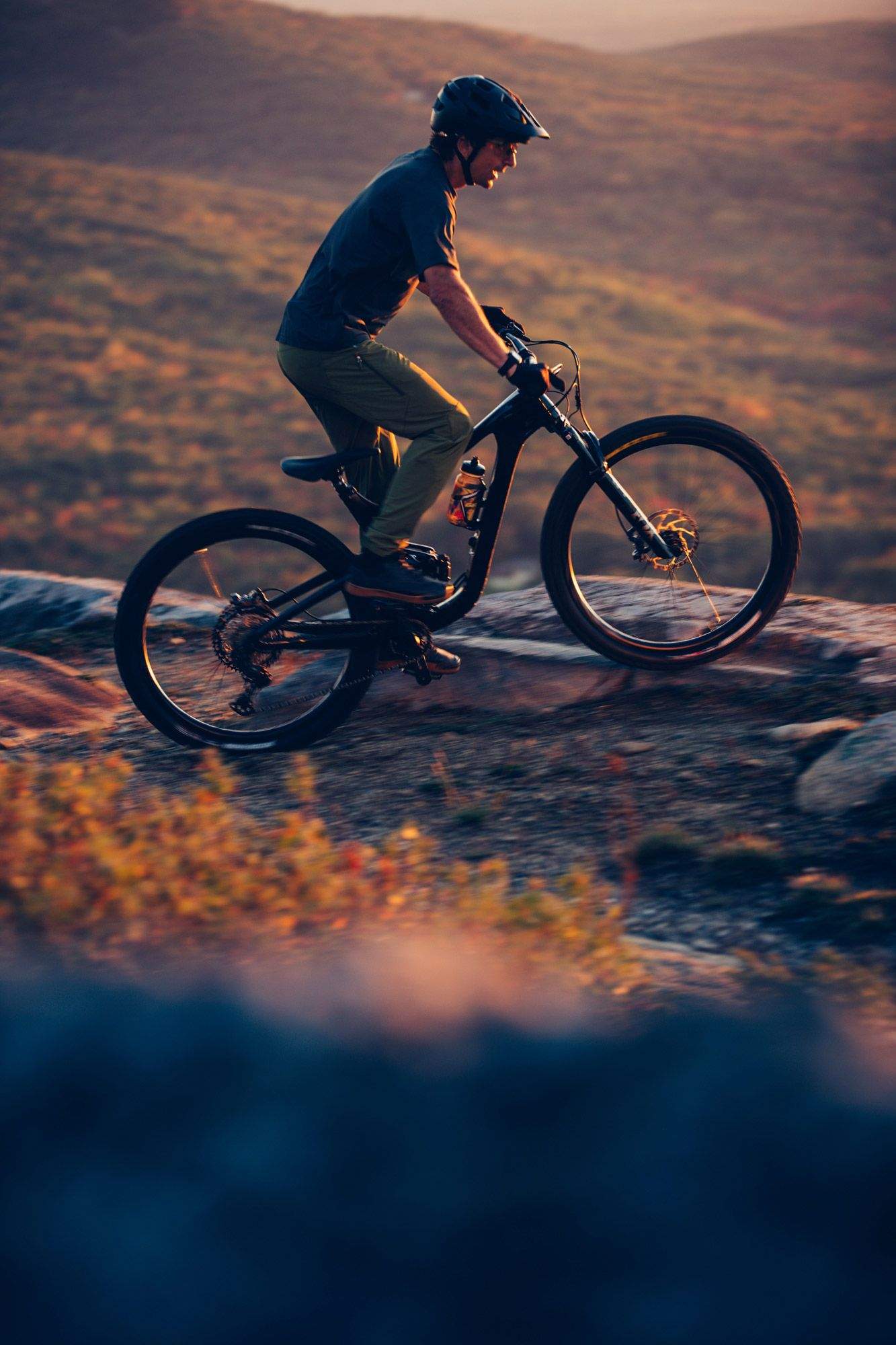 Nueva Giant Trance 2022 detalle accion