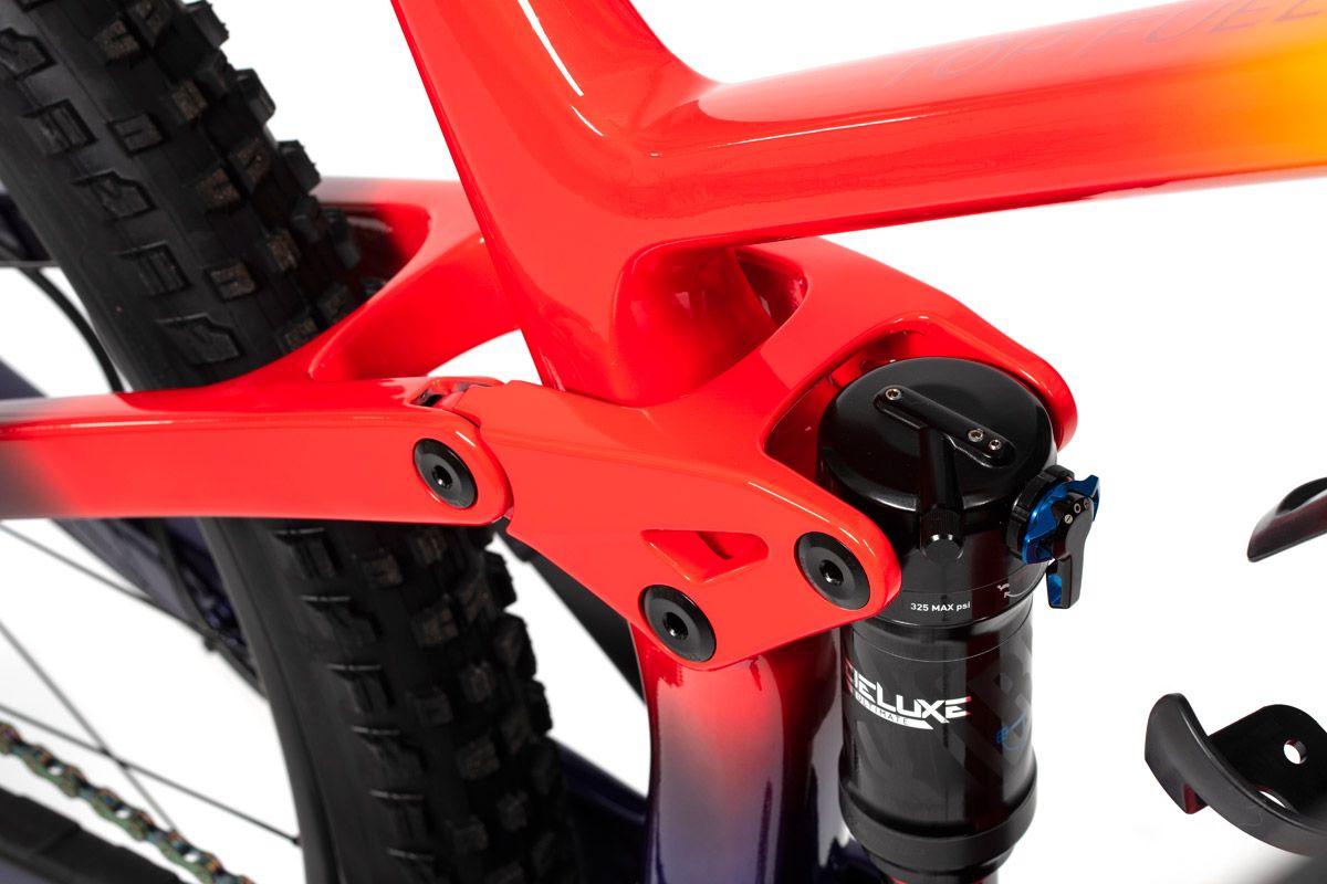 Estudio Trek Top Fuel (13)