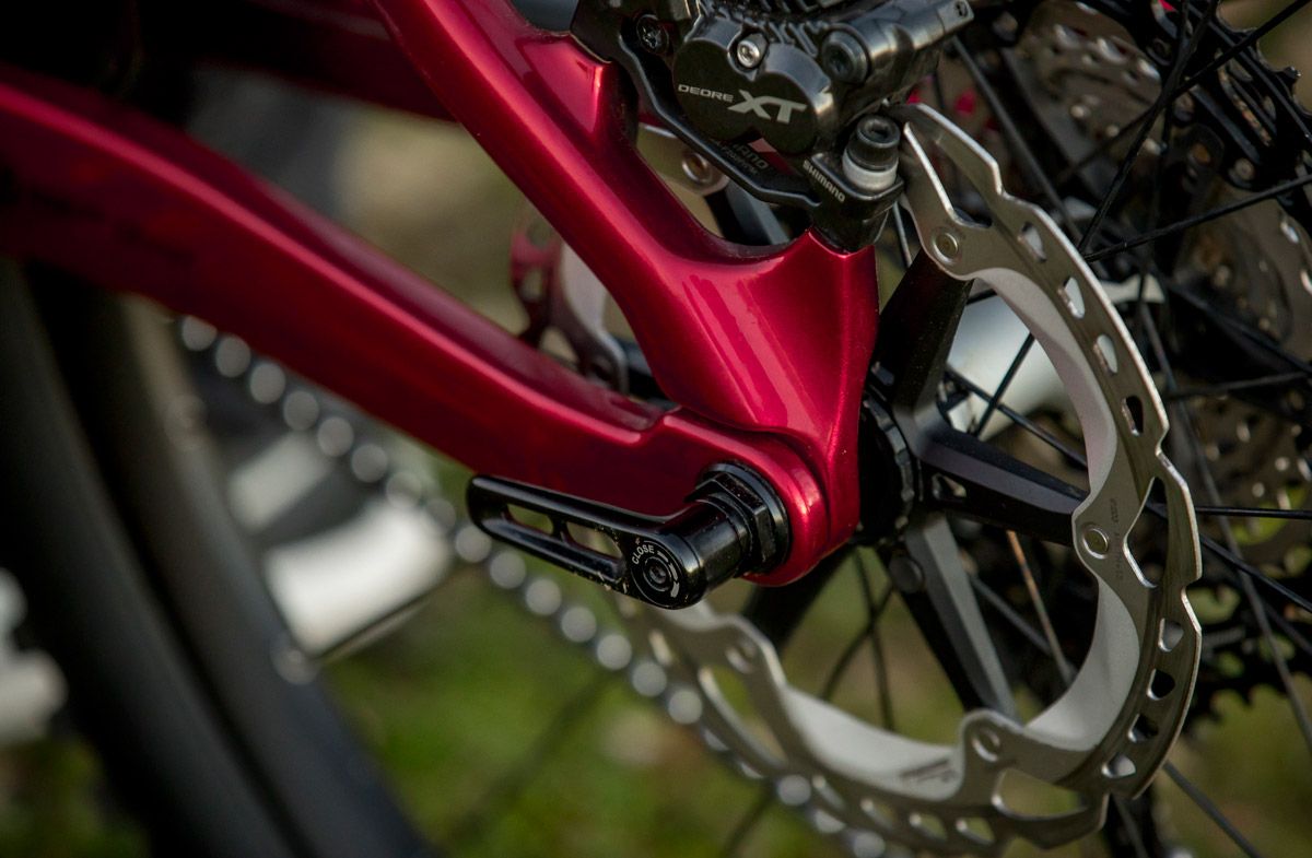 Nueva BH AtomX Carbon. Líneas impecables (17)