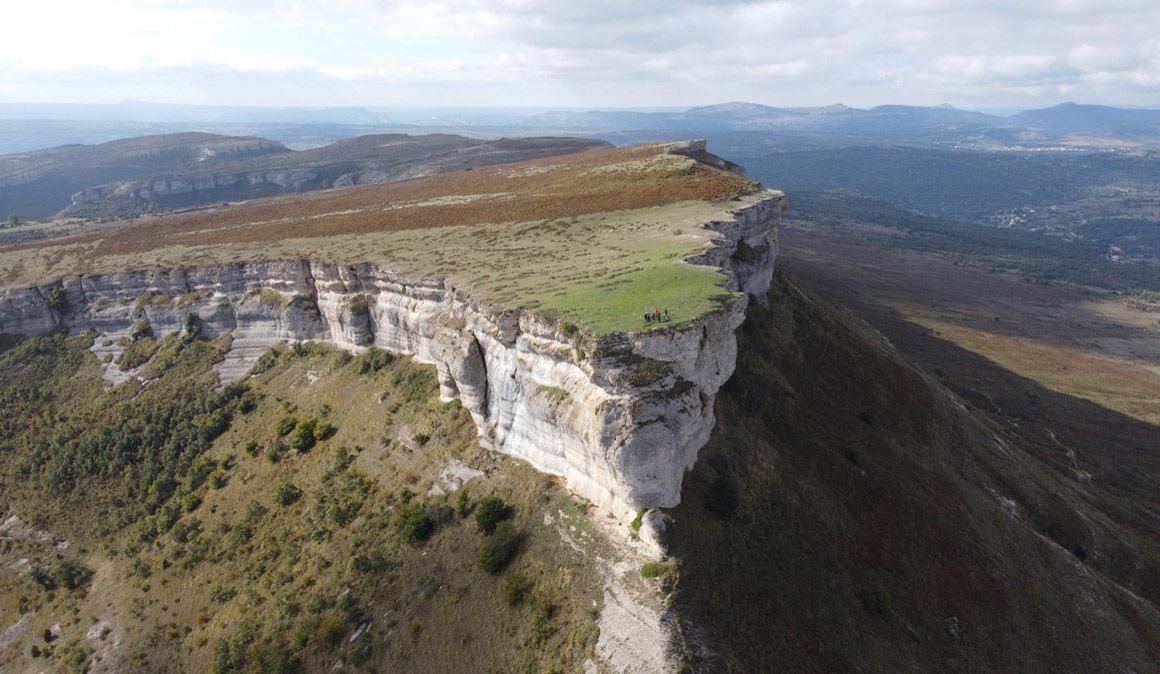 Ruta para e MTB con GPS. Canales del Dulla Puentedey 
