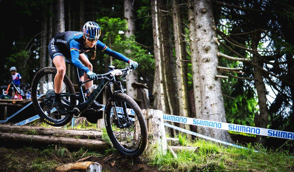 Nino Schurter y Kate Courtney con Scott SRAM hasta 2024 (5)
