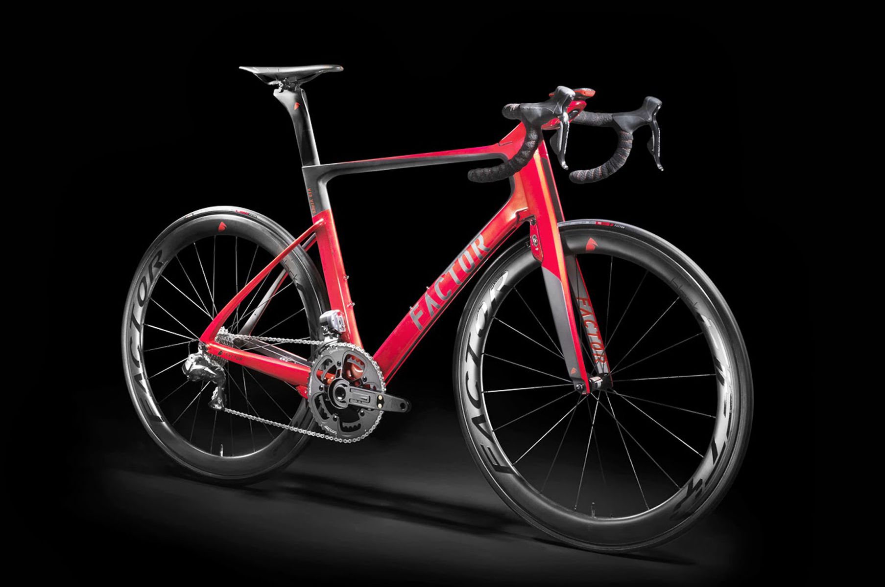 Factor Vis Vires lanzada en 2013, su primera bici completa de producción
